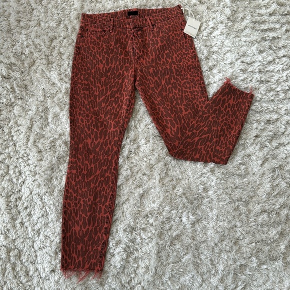 MOTHER Denim - New Mother denim animal- attraction ankle fray size 30